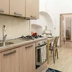 Casa Pino - Duplex In Town Apartament Bari