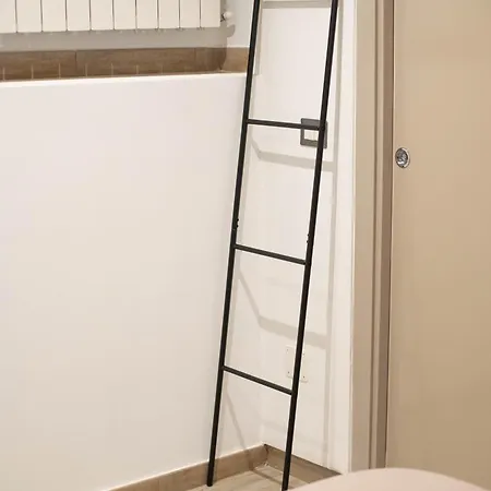 Casa Pino - Duplex In Town Apartment